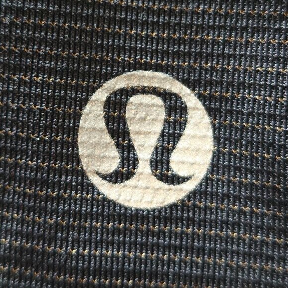 Lululemon Runner Up Short Sleeve - 6 Black - Picture 6 of 6
